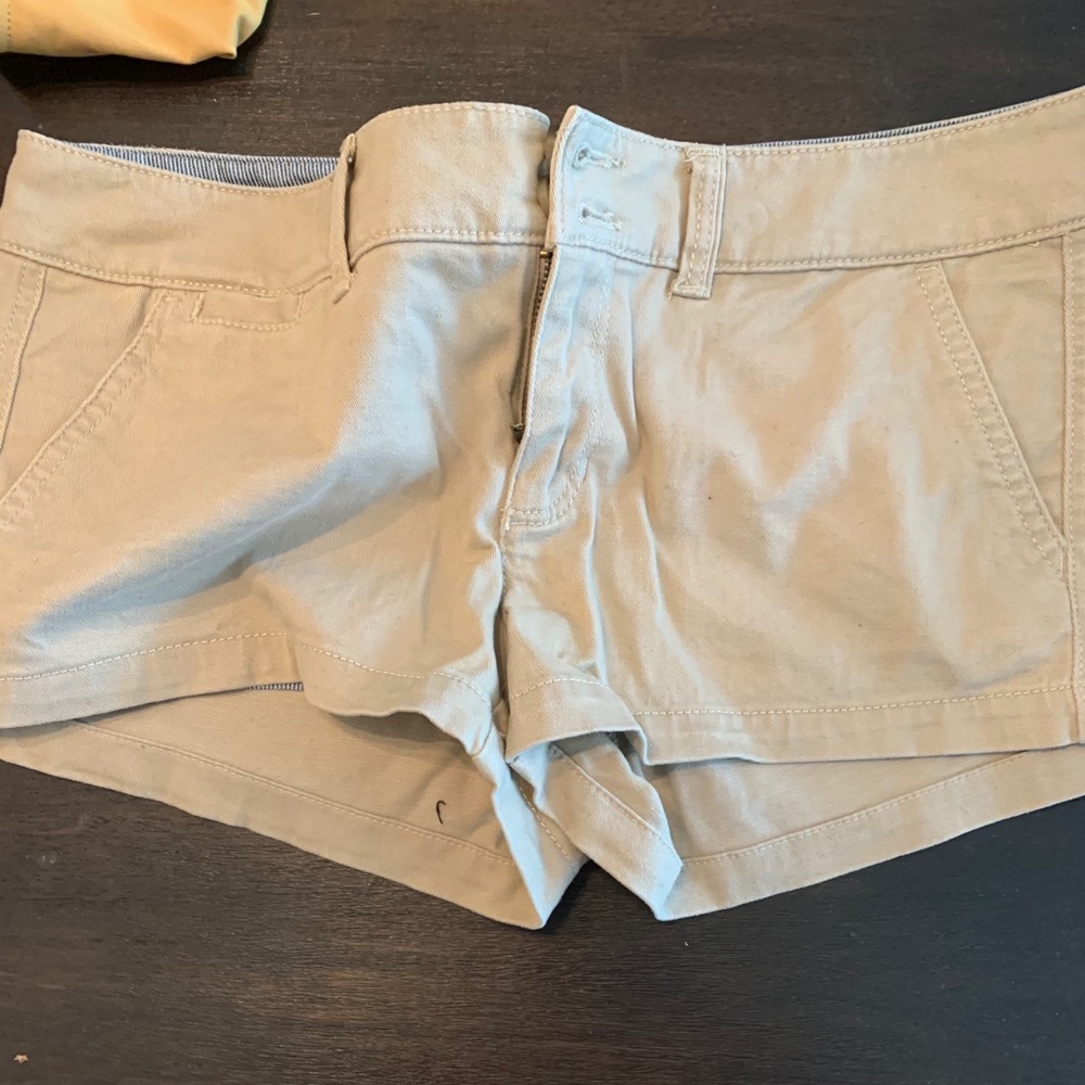 Beige short from American eagles